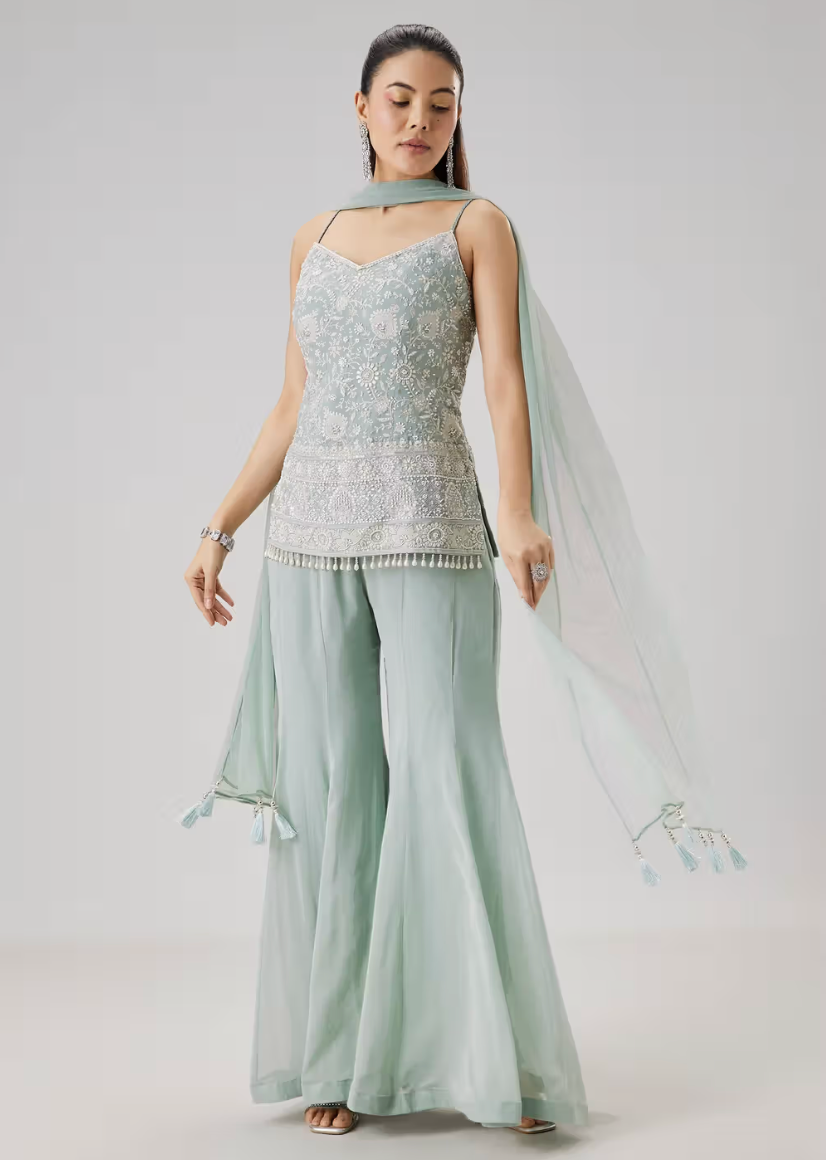 Outfit and mood inspiration for Malaysia · Wedding - Women 3